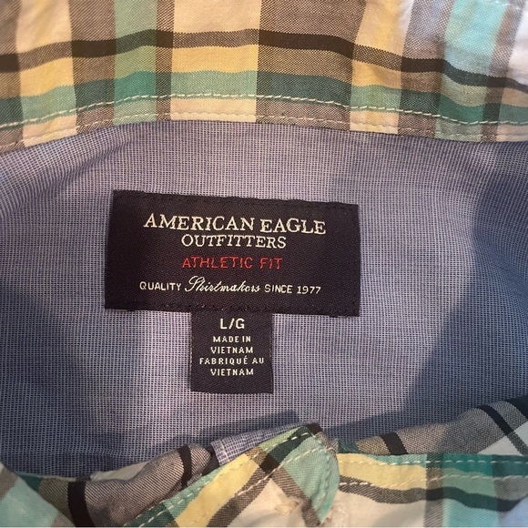 American Eagle Outfitters Long Sleeves Plaid Button Down Shirt Size Large - Picture 3 of 7